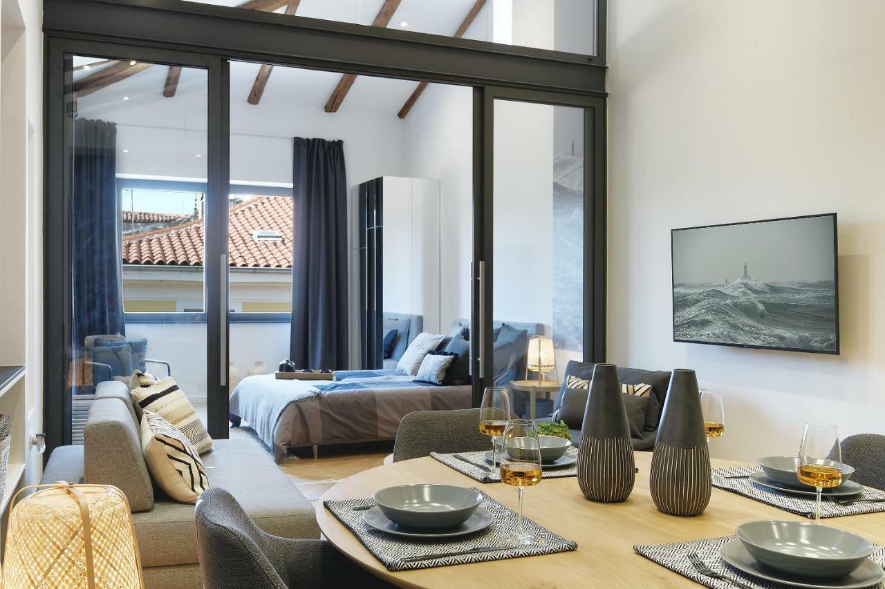 Luxury Apartment Jana With Private Parking Pula Exterior photo